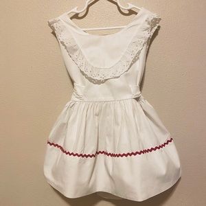 Vintage 70’s white cotton dress.